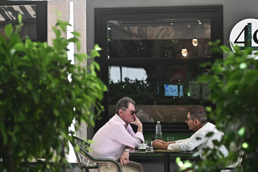 Στάθης Μπαρτζώκας στον Δημήτρη Δανίκα: Από τους 100.000 σχιζοφρενείς οι 500 είναι μέσα