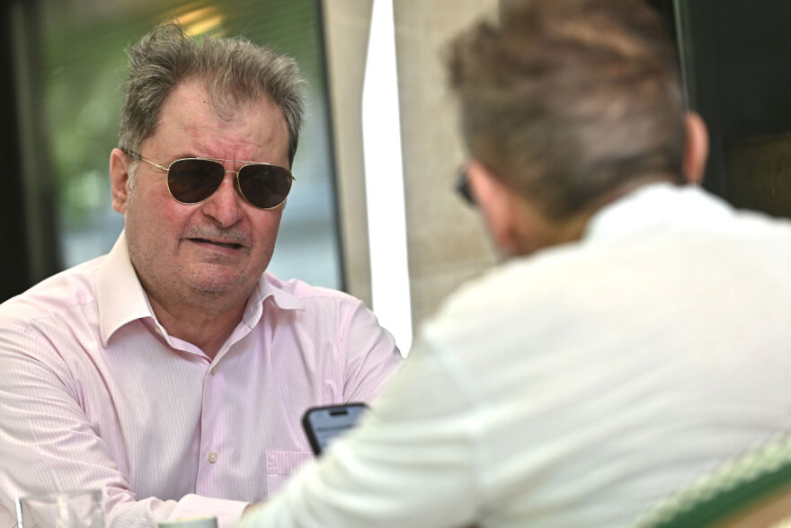 Στάθης Μπαρτζώκας στον Δημήτρη Δανίκα: Από τους 100.000 σχιζοφρενείς οι 500 είναι μέσα