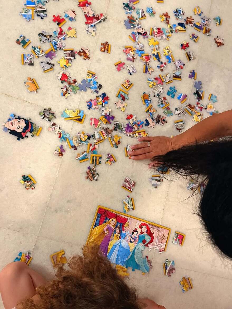 Χριστίνα Μπόμπα: Το φωτογραφικό άλμπουμ από τις οικογενειακές διακοπές της στην Πάρο