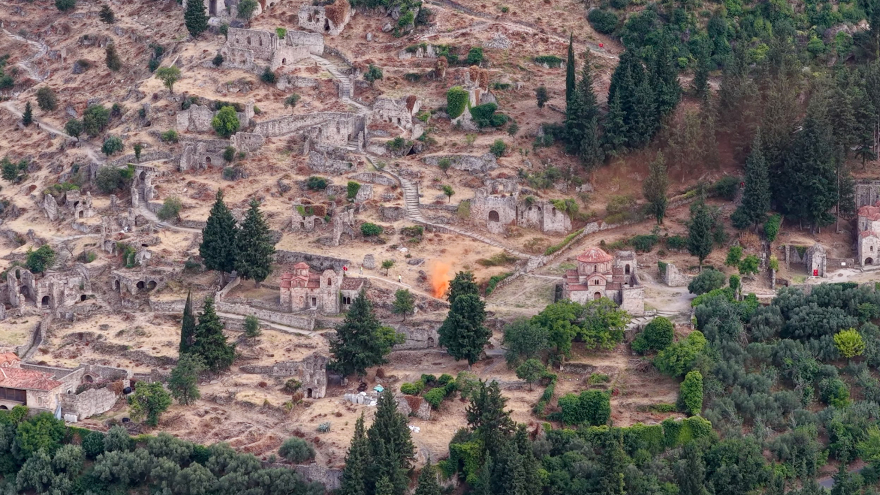 Άσκηση ετοιμότητας για την αντιμετώπιση πυρκαγιάς στον Αρχαιολογικό Χώρο του Μυστρά