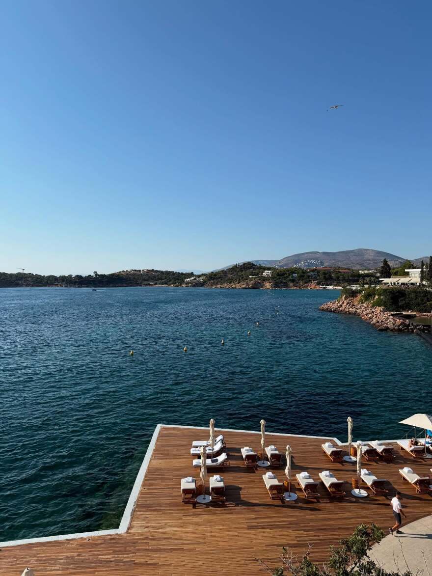 Φωτογραφίες: Κλέλια Ανδριολάτου και Βάσια Κωσταρά διασκεδάζουν με μαγιό και το δείχνουν στο Instagram