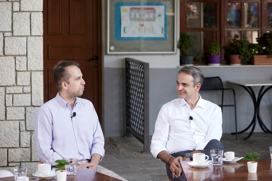 Mitsotakis from Fourna Evritania: My Betting Money for Young Farmers not to end up in skirts