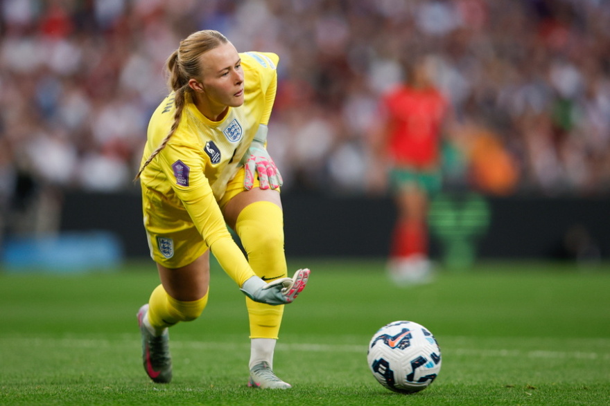 Euro γυναικών: Χάνα Χάμπτον, η τερματοφύλακας που νίκησε τον στραβισμό και ονειρεύεται το χρυσό