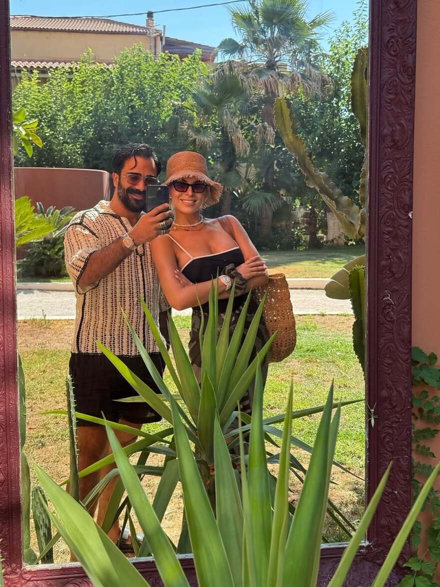 Η Κατερίνα Καινούργιου συνεχίζει τις διακοπές με τον σύντροφό της στα Χανιά - Δείτε φωτογραφίες