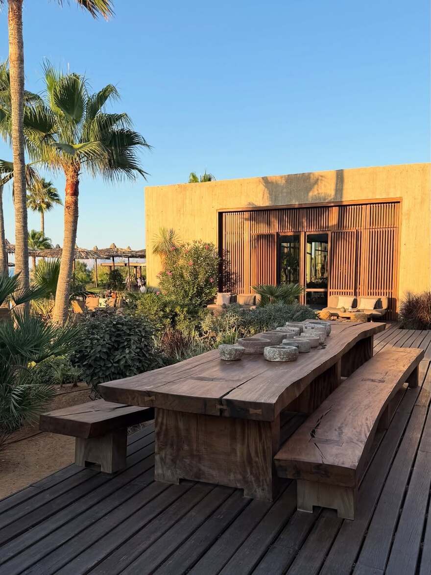 Η Κατερίνα Καινούργιου συνεχίζει τις διακοπές με τον σύντροφό της στα Χανιά - Δείτε φωτογραφίες