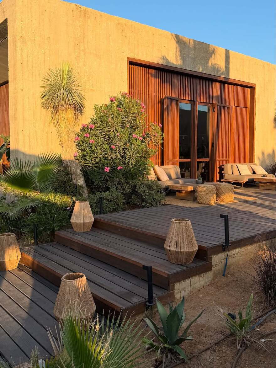 Η Κατερίνα Καινούργιου συνεχίζει τις διακοπές με τον σύντροφό της στα Χανιά - Δείτε φωτογραφίες