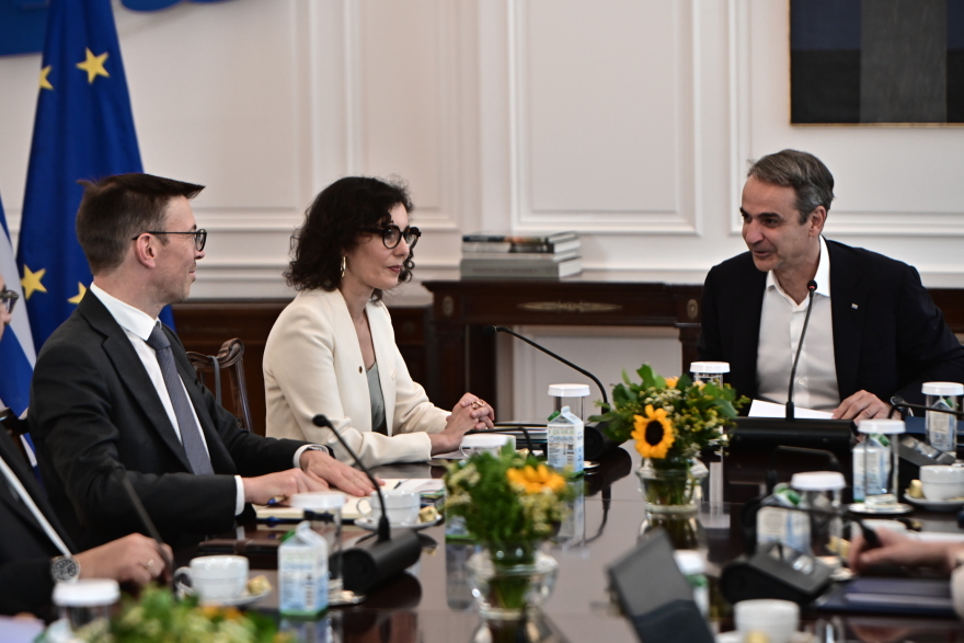 Κυριάκος Μητσοτάκης: Συναντήθηκε με την Ευρωπαία Επίτροπο Ισότητας, Ετοιμότητας και Διαχείρισης Κρίσεων
