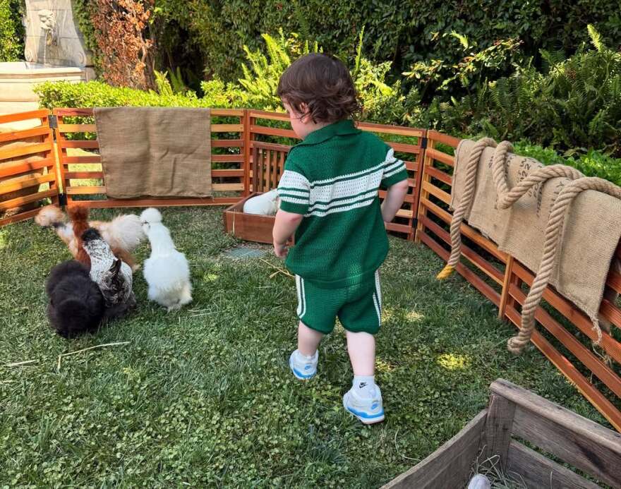 Λίντσεϊ Λόχαν για τον γιο της: Έχεις δώσει νέο νόημα στη ζωή μου, νιώθω ευγνωμοσύνη κάθε μέρα