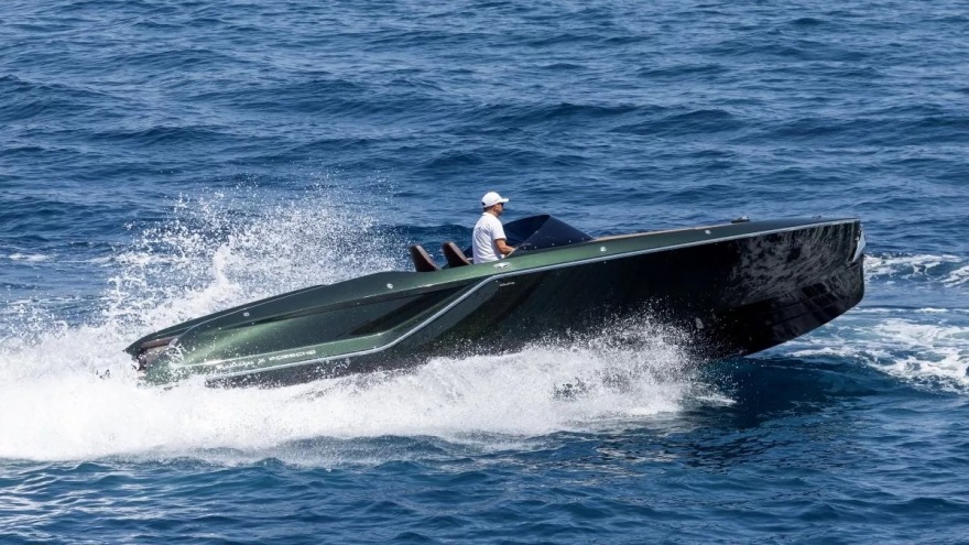 Ρεκόρ ταχύτητας για το ηλεκτρικό σκάφος της Porsche