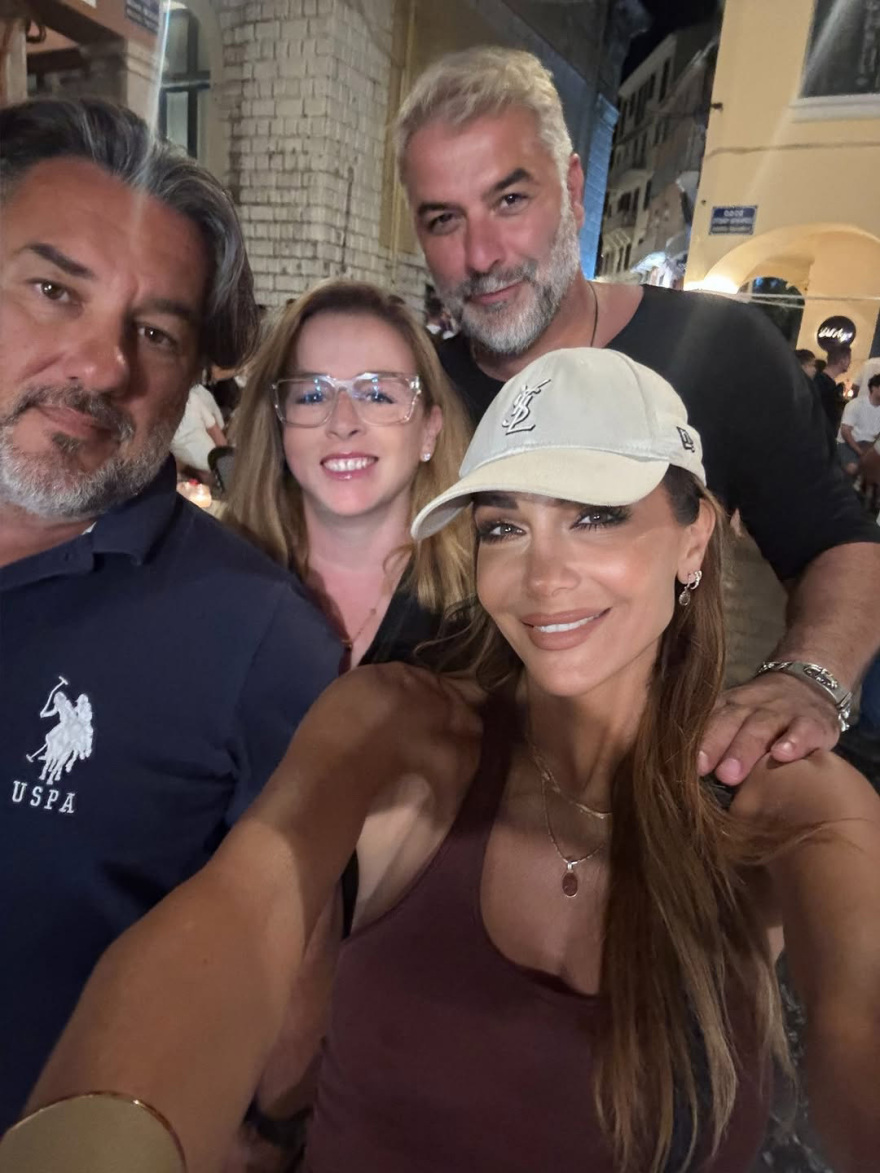 Δέσποινα Βανδή – Βασίλης Μπισμπίκης: Η απόδραση του ζευγαριού σε Κέρκυρα και Παξούς