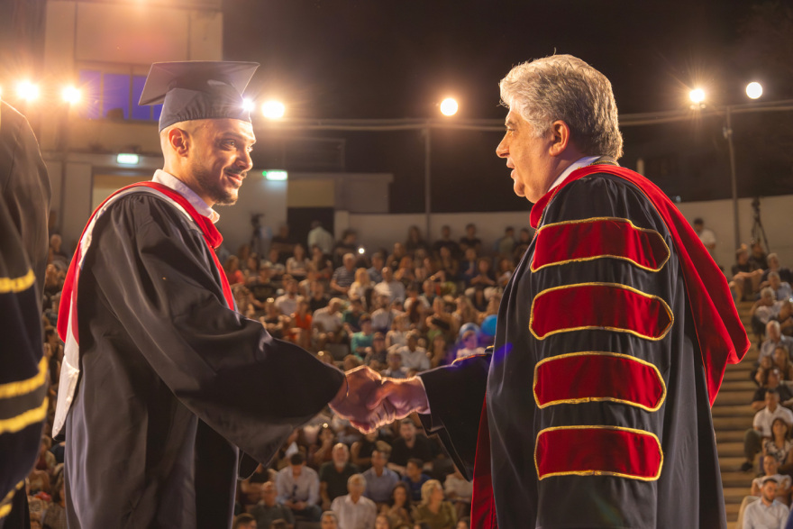 Στιγμές περηφάνιας για εκατοντάδες φοιτητές και φοιτήτριες από την Ελλάδα στις αποφοιτήσεις του Πανεπιστημίου Frederick στην Κύπρο
