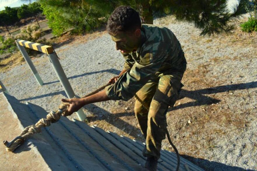 Βίντεο και φωτογραφίες: Απόβαση… από τους Ευέλπιδες, η θερινή στρατιωτική εκπαίδευση στο Λιτόχωρο
