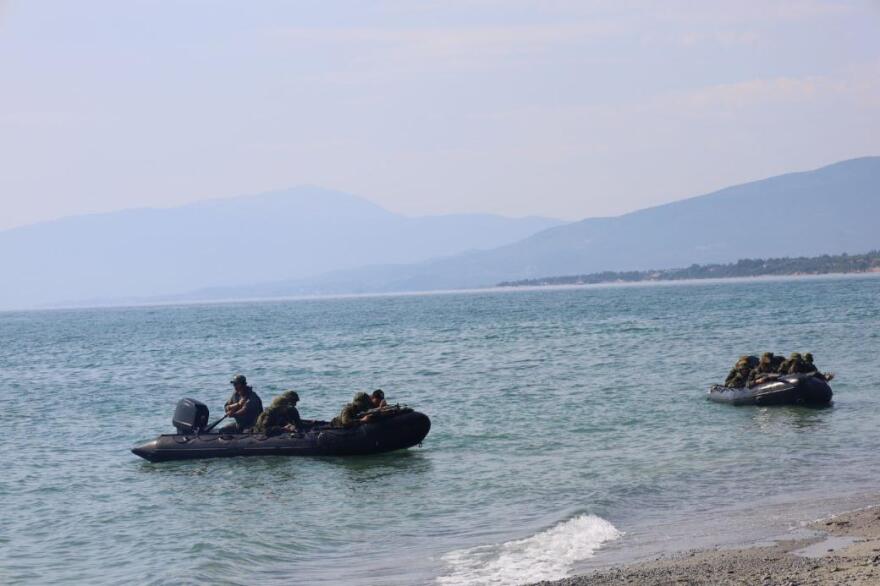 Βίντεο και φωτογραφίες: Απόβαση… από τους Ευέλπιδες, η θερινή στρατιωτική εκπαίδευση στο Λιτόχωρο
