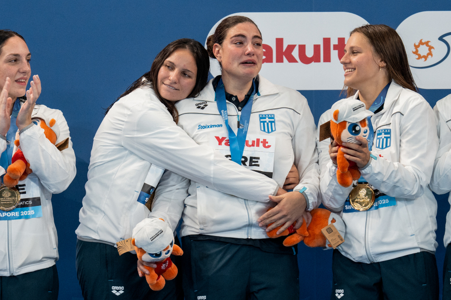 Τι συμβολίζουν τα κουκλάκια που δόθηκαν στις Παγκόσμιες πρωταθλήτριες - Τα ξεχωριστά μετάλλια από ανακυκλωμένα κουτιά 