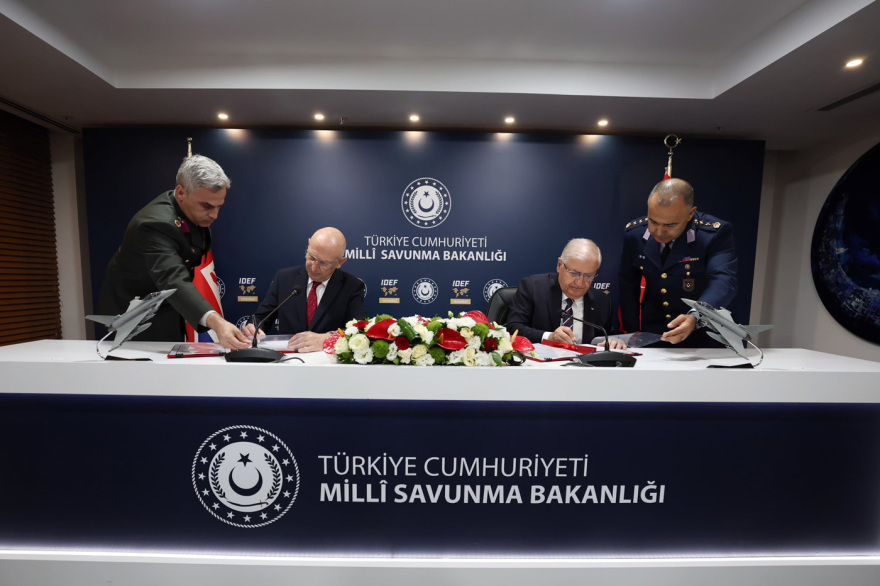 Άνοιξε ο δρόμος για την πώληση Eurofighter στην Αγκυρα: Η Τουρκία και η Βρετανία υπέγραψαν συμφωνία