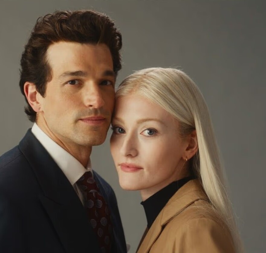 Εξοργισμένος ο ανιψιός του Τζον Φ. Κένεντι Τζούνιορ για τη σειρά που ετοιμάζει ο Ράιαν Μέρφι: «Βγάζει εκατομμύρια από την τραγωδία μας»