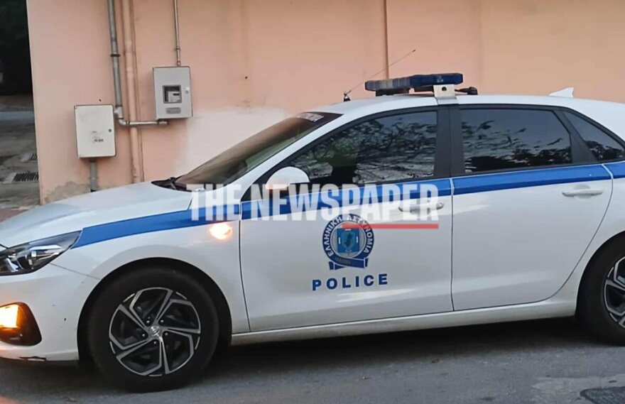 Τραγωδία στο Βόλο: 60χρονος με νοητικά προβλήματα ζούσε για 7 ημέρες με τον νεκρό πατέρα του σε σπίτι