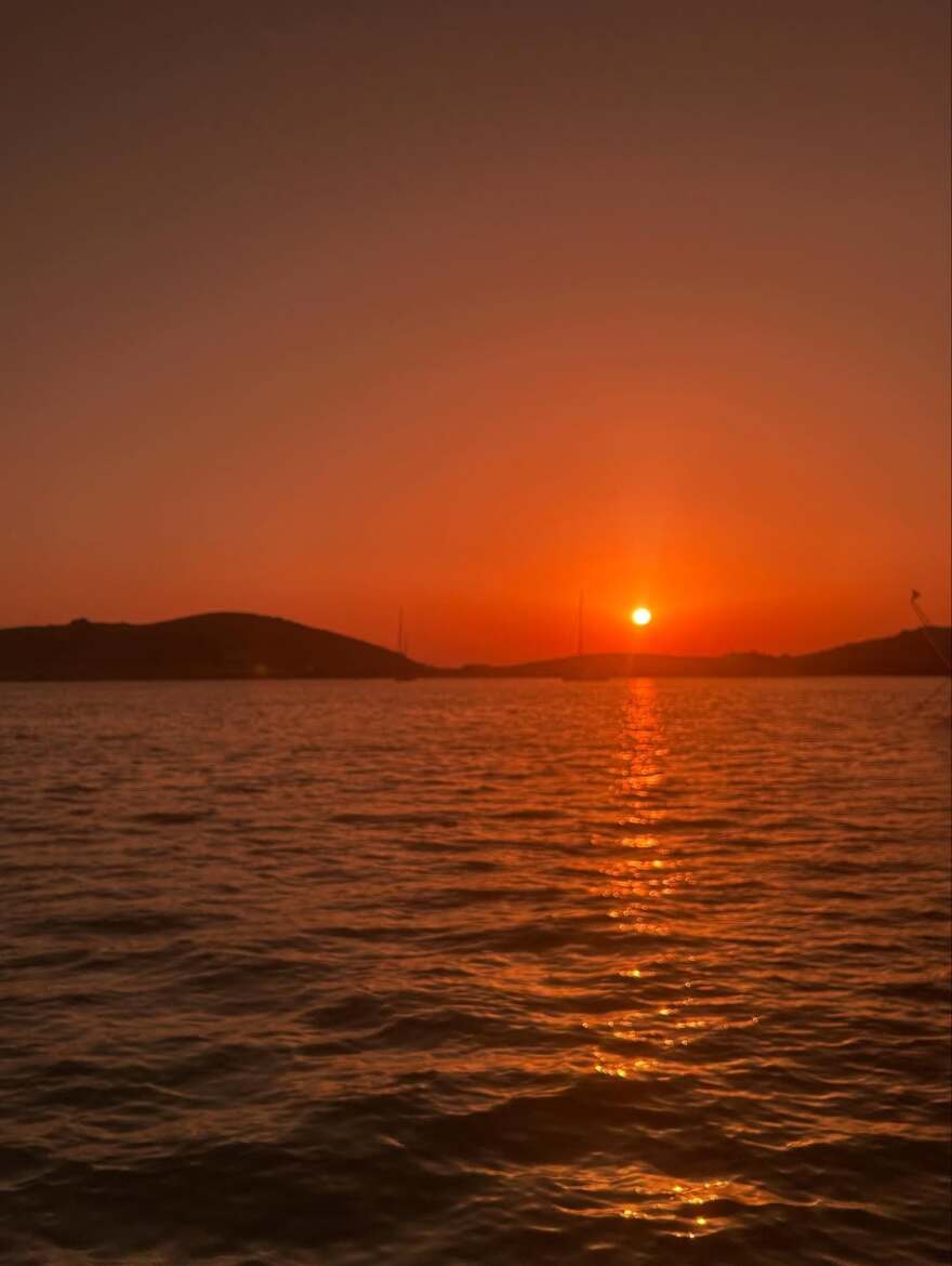 Φωτογραφίες: Η Ανθή Φακιδάρη κάνει διακοπές στην Πάρο
