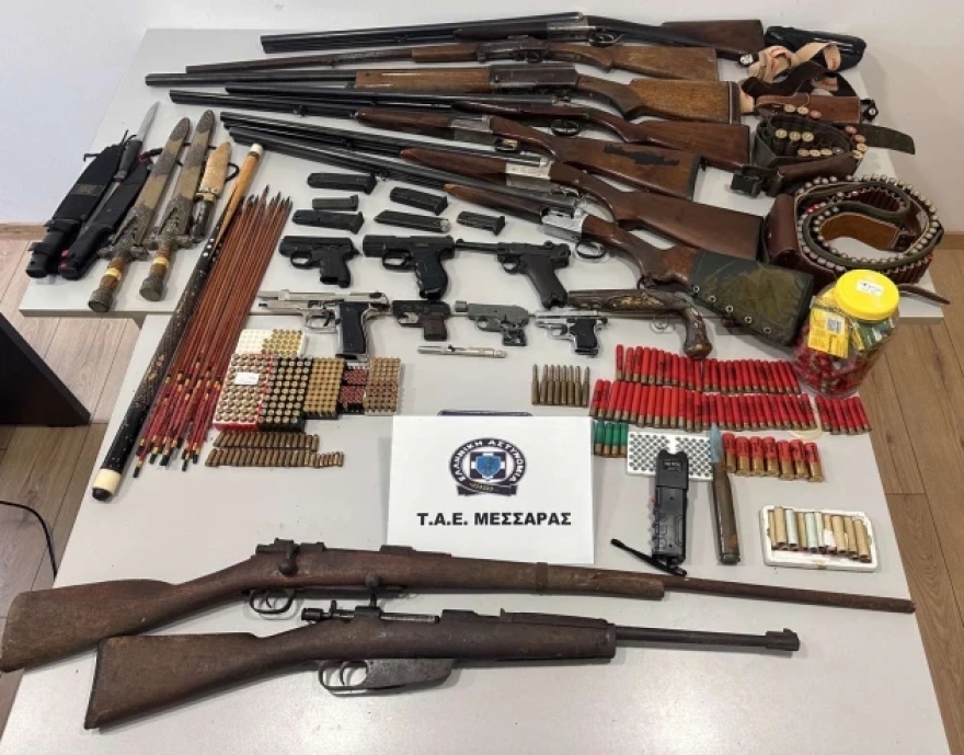 Μεσαρά: Εντοπίστηκε «οπλοστάσιο» σε σπίτι και αποθήκη – Δύο συλλήψεις για οπλοκατοχή