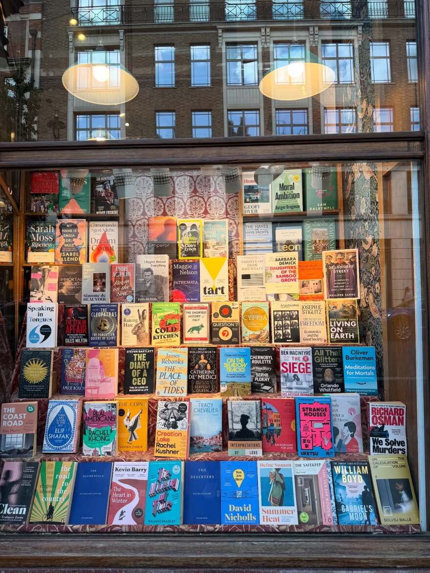 Τόνια Σωτηροπούλου - Κωστής Μαραβέγιας: Καλοκαιρινή απόδραση στο Λονδίνο - Δείτε φωτογραφίες