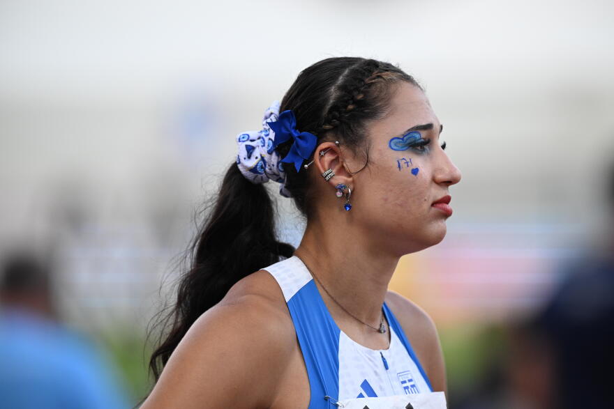 «Διέλυσε» το πανελλήνιο ρεκόρ Κ-23 στο έπταθλο και έκλαψε η Ντραγκομίροβα - Βίντεο, φωτογραφίες