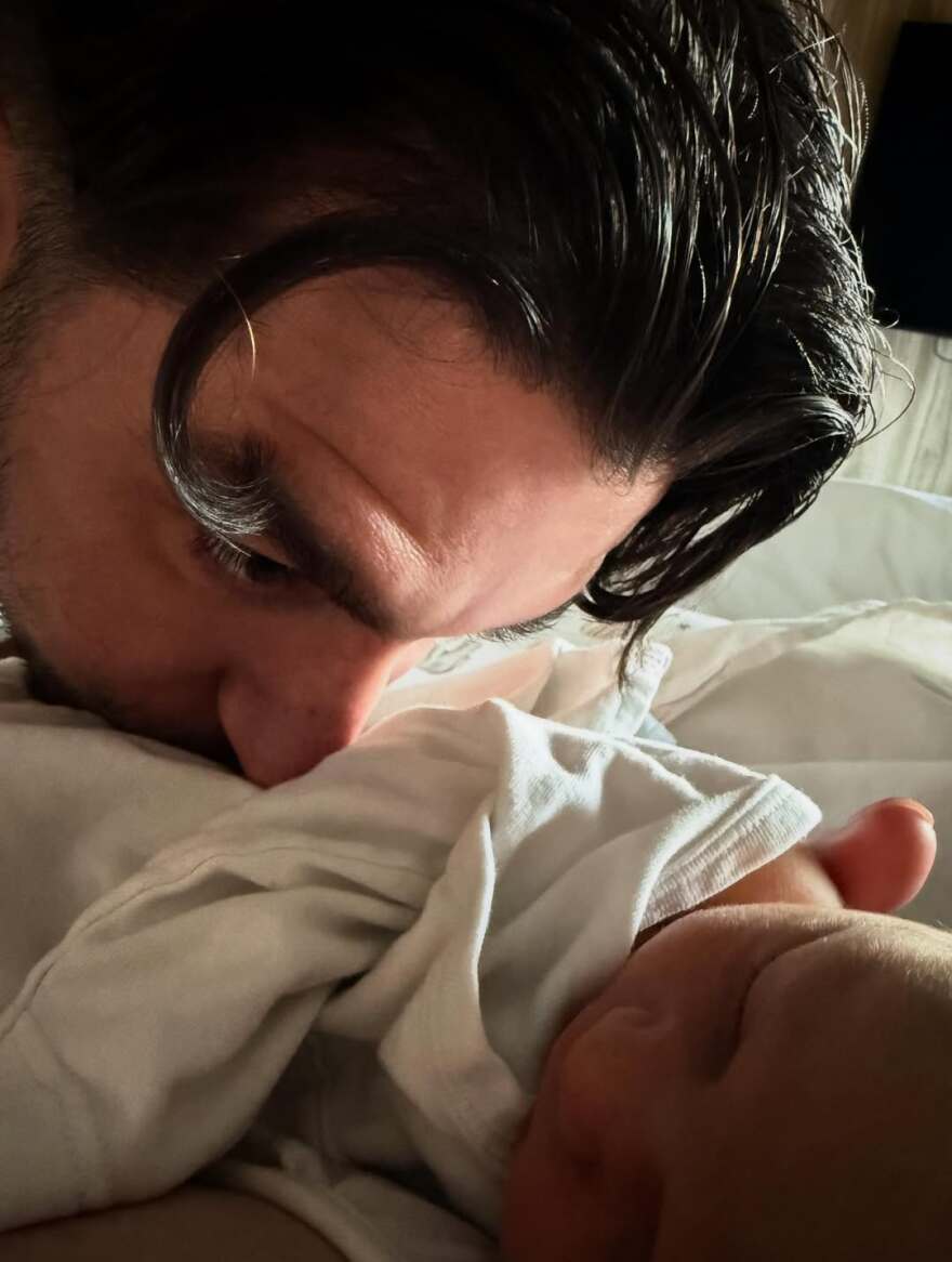 Βαλέρια Χοψονίδου: Τα πρώτα στιγμιότυπα από το μαιευτήριο μετά τη γέννηση του παιδιού της - «Τα καταφέραμε γιε μου»