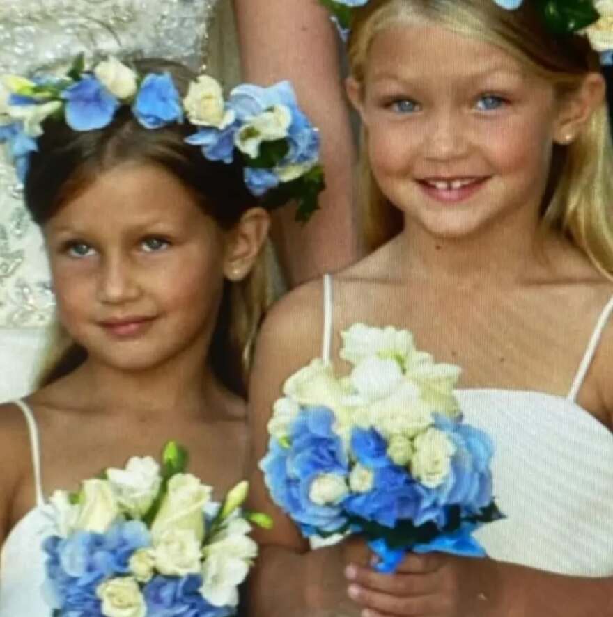 Η Μπέλα Χαντίντ δημοσίευσε φωτογραφίες από τα παιδικά της χρόνια: «Το πιο χαμογελαστό και ευτυχισμένο παιδί»