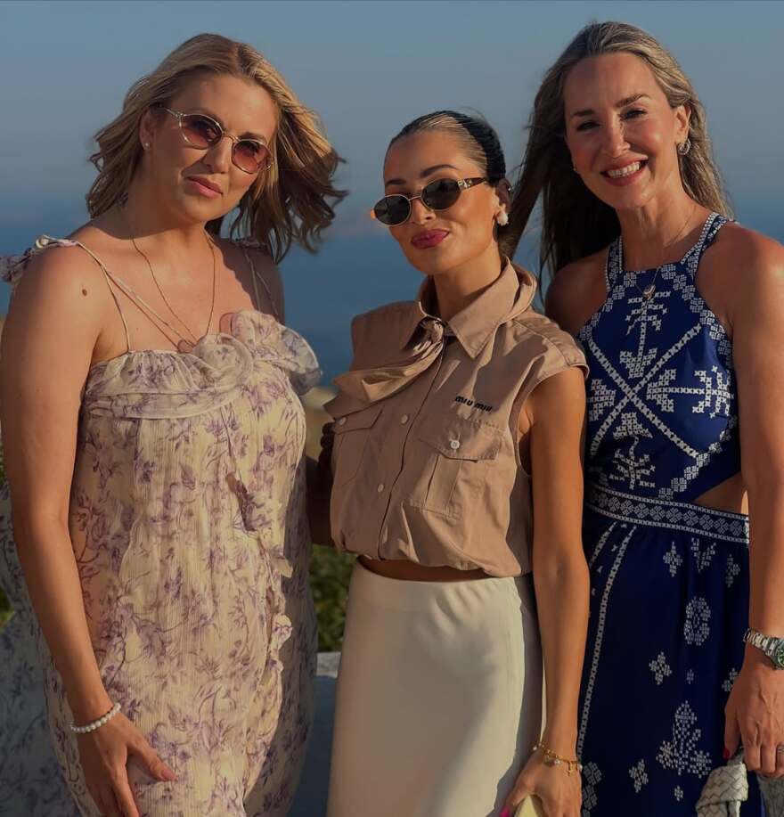 Η Φωτεινή Πετρογιάννη ανέβασε φωτογραφίες από τη βάπτιση του γιου της