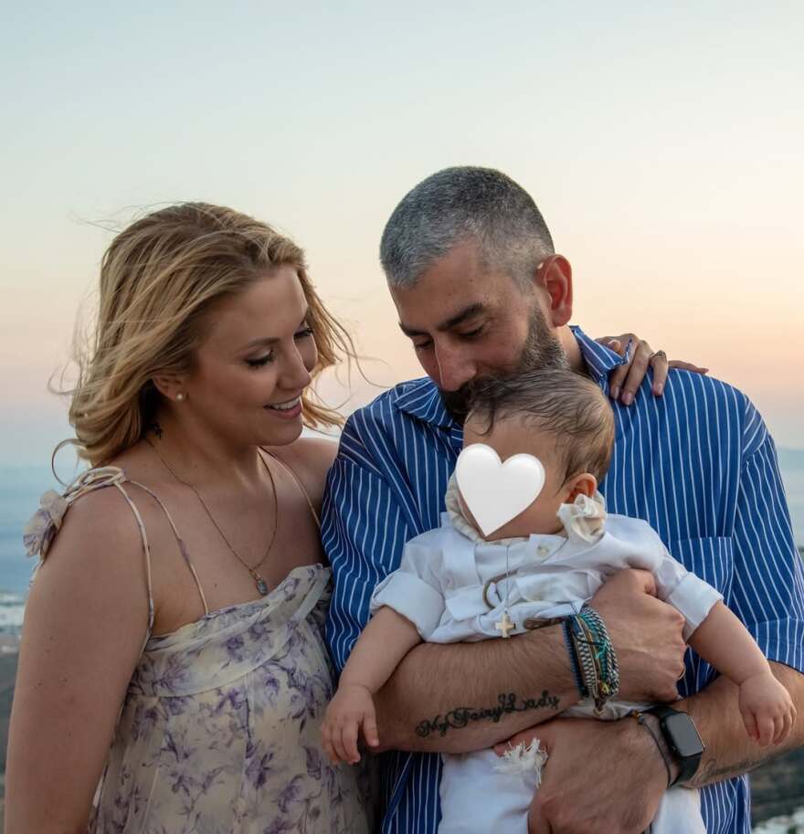 Η Φωτεινή Πετρογιάννη ανέβασε φωτογραφίες από τη βάπτιση του γιου της