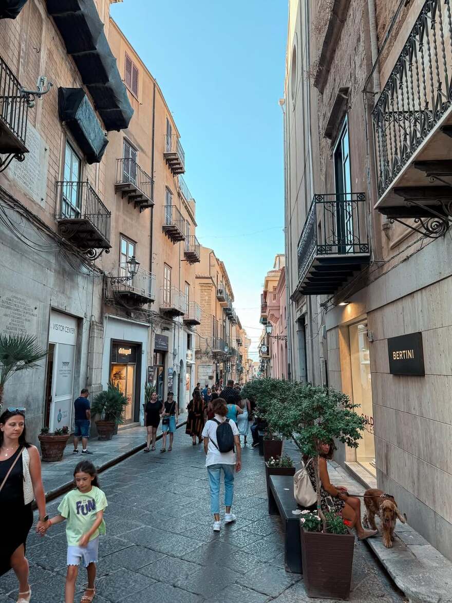 Άννα Πρέλεβιτς: Το φωτογραφικό άλμπουμ από τις διακοπές με τον Νικήτα Νομικό στη Σικελία
