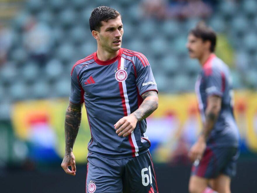 Ο Ολυμπιακός επικράτησε 3-2 της Ντεν Χάαγκ με χατ τρικ Ελ Κααμπί