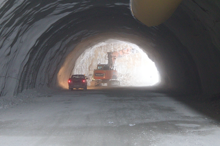 Μπράλος – Άμφισσα: Παίρνει μορφή ο «κρυμμένος» νέος δρόμος των δύο σηράγγων και των έξι γεφυρών