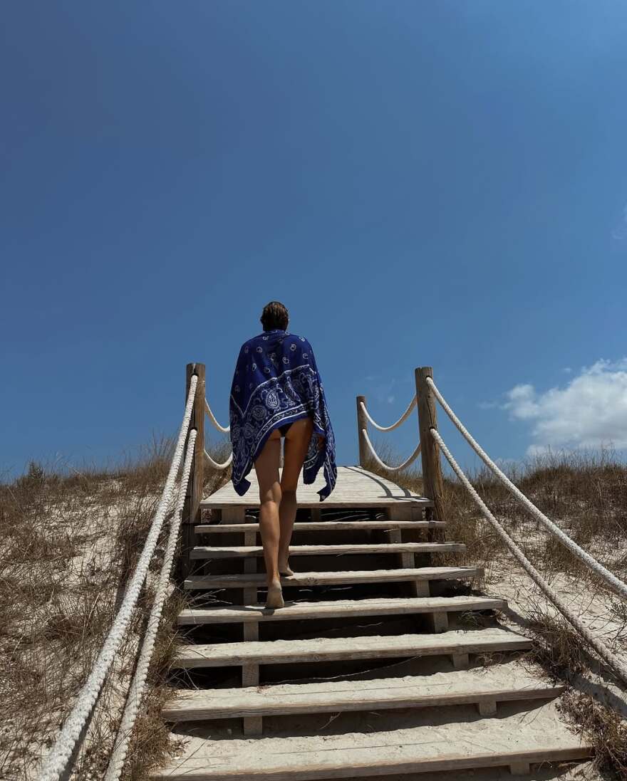 Βίκυ Καγιά: Στο νησί Φορμεντέρα το μοντέλο - Δείτε φωτογραφίες από τις διακοπές της