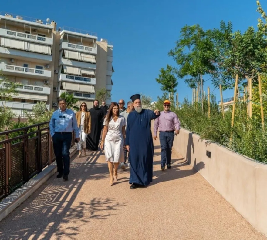 Επίσκεψη της Σοφίας Ζαχαράκη στο «Ιωνικό Κέντρο» της Ιεράς Μητροπόλεως Νέας Ιωνίας
