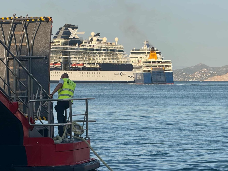 Καιρός: Θυελλώδεις άνεμοι έως 8 μποφόρ στο Αιγαίο - Σε ακραίο κίνδυνο πυρκαγιάς 4 περιφέρειες