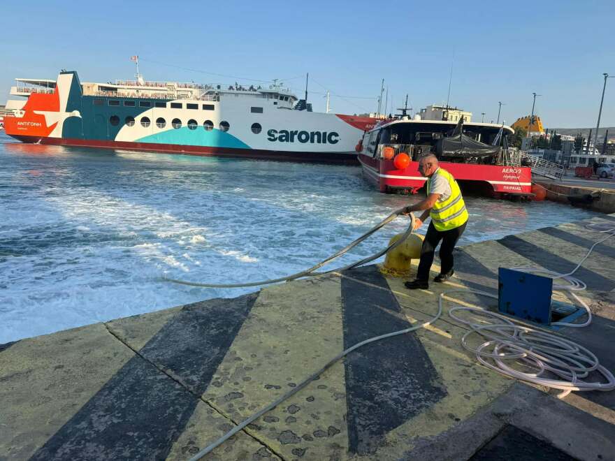 Καιρός: Θυελλώδεις άνεμοι έως 8 μποφόρ στο Αιγαίο - Σε ακραίο κίνδυνο πυρκαγιάς 4 περιφέρειες