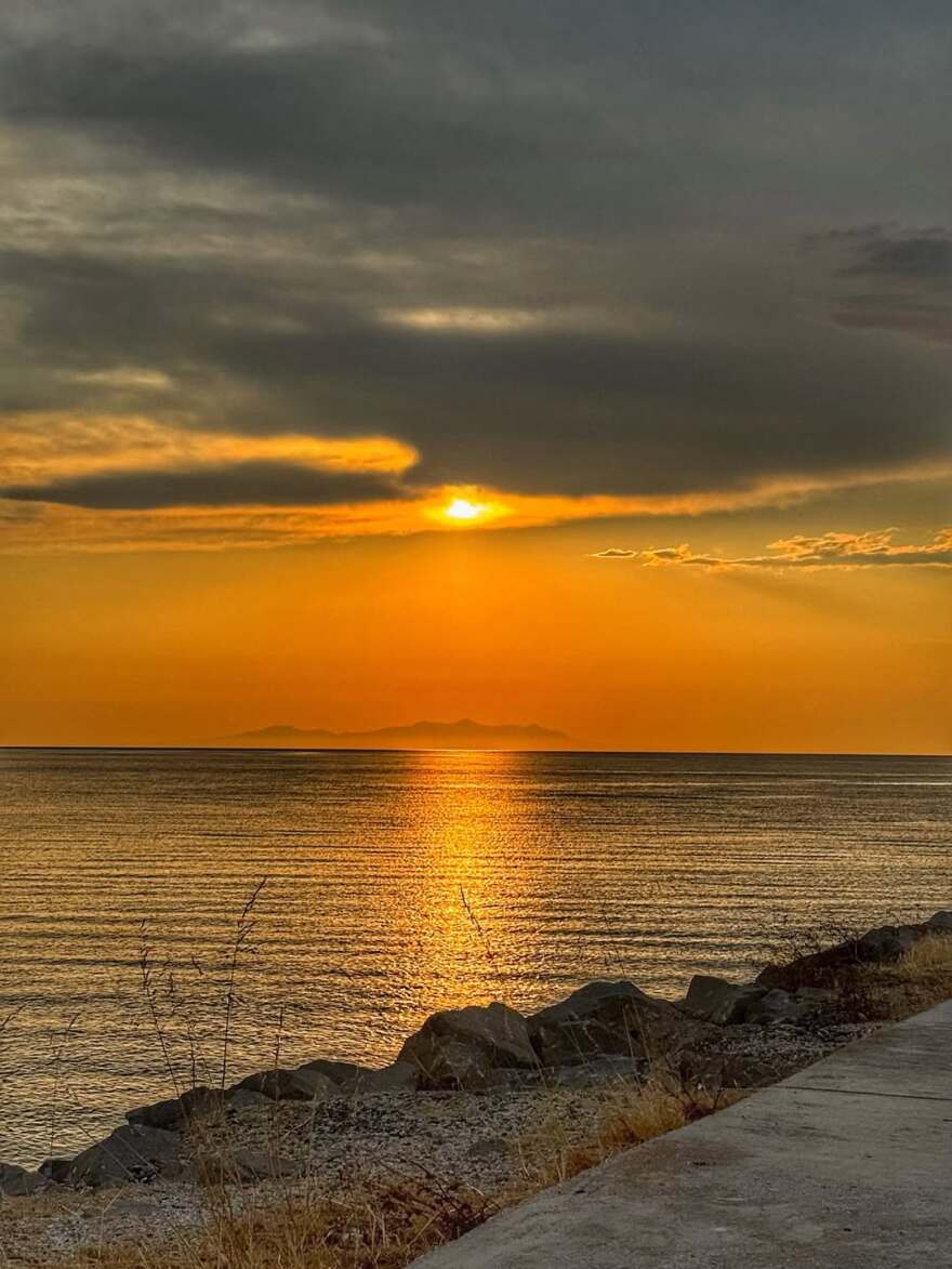Μαρία Κωνσταντάκη: Οι διακοπές στη Σαμοθράκη και το ηλιοβασίλεμα
