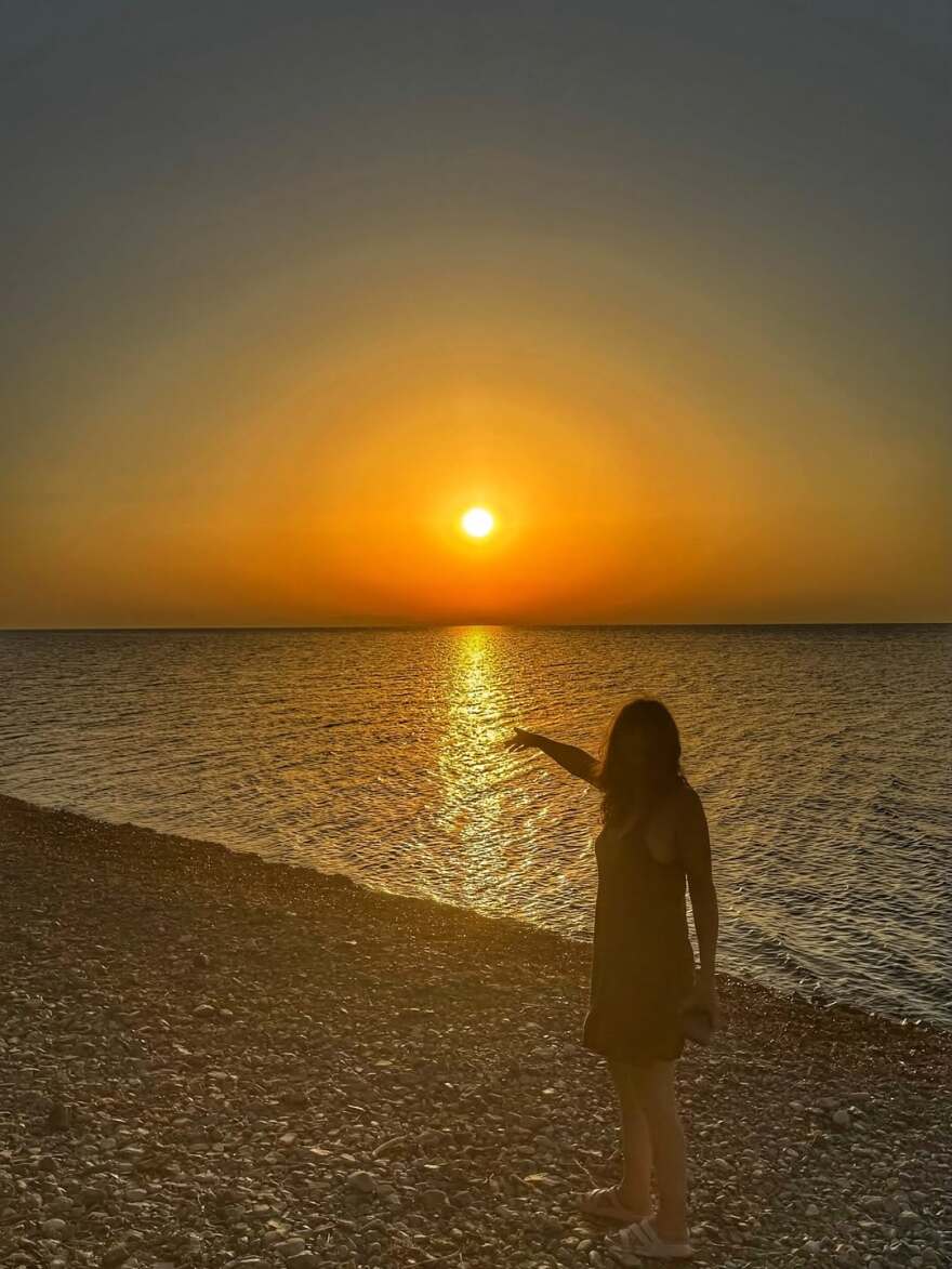 Μαρία Κωνσταντάκη: Οι διακοπές στη Σαμοθράκη και το ηλιοβασίλεμα