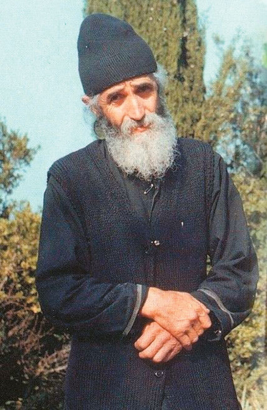 Γιατί οι Έλληνες αναζητούν πνευματικούς - Από τον Άγιο Παΐσιο στους ψυχολόγους και το ChatGPT Γιατί οι Έλληνες αναζητούν πνευματικούς - Από τον Άγιο Παΐσιο στους ψυχολόγους και το ChatGPT