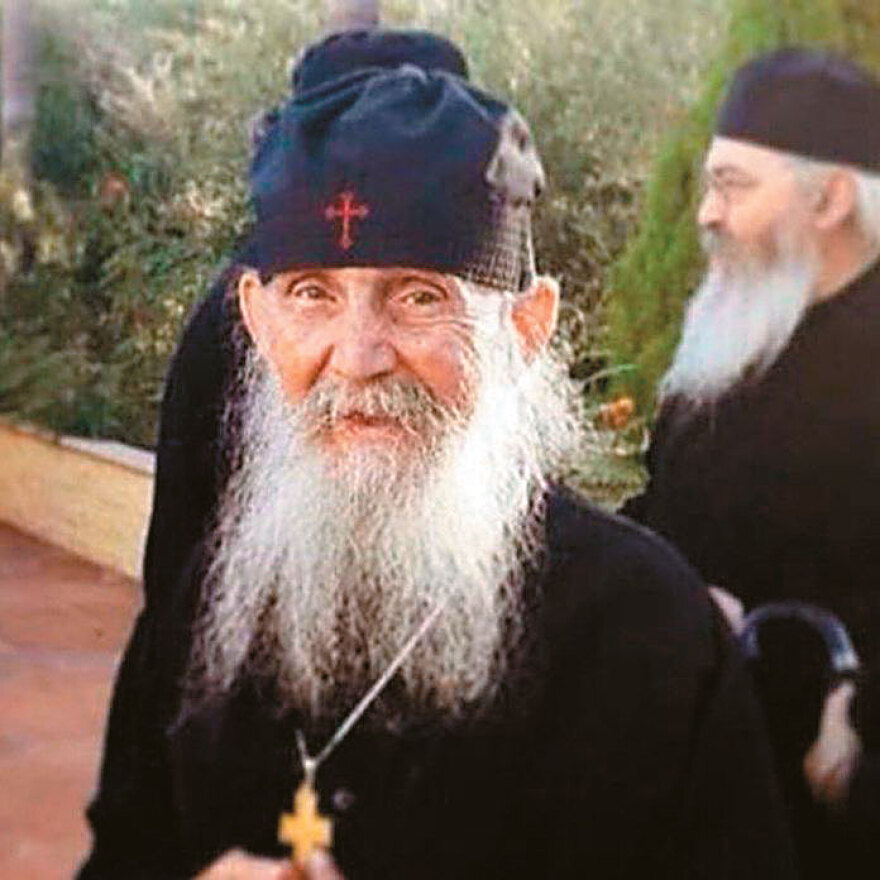 Γιατί οι Έλληνες αναζητούν πνευματικούς - Από τον Άγιο Παΐσιο στους ψυχολόγους και το ChatGPT Γιατί οι Έλληνες αναζητούν πνευματικούς - Από τον Άγιο Παΐσιο στους ψυχολόγους και το ChatGPT