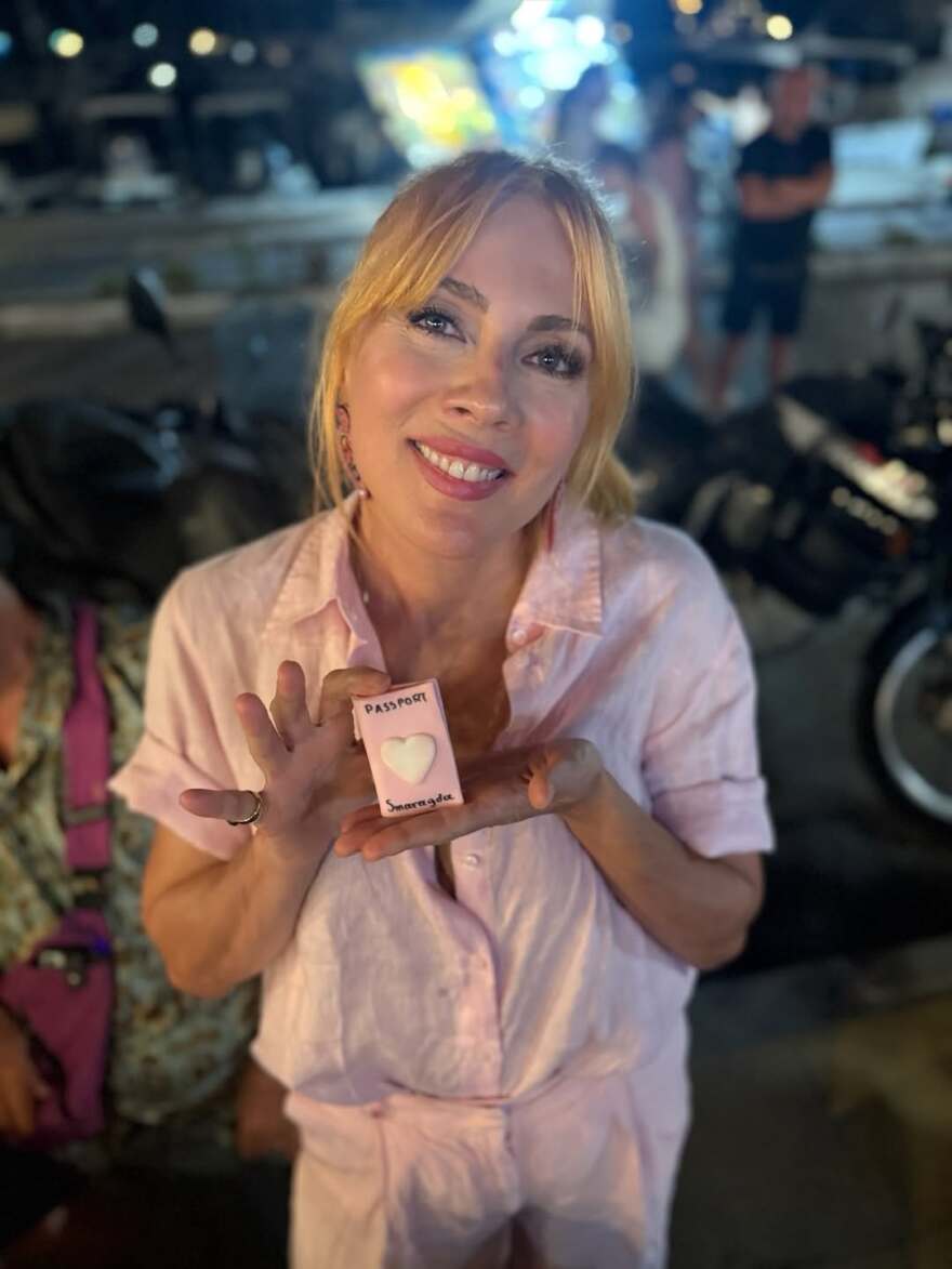 Η Σμαράγδα Καρύδη γιόρτασε τα γενέθλιά της στην Αίγινα - «Είμαι ευγνώμων», έγραψε Η Σμαράγδα Καρύδη γιόρτασε τα γενέθλιά της στην Αίγινα - «Είμαι ευγνώμων», έγραψε