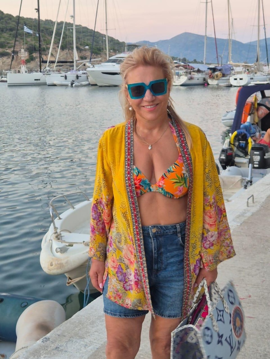 Δέσποινα Μοιραράκη: Κάνει διακοπές στη Λευκάδα - Δείτε φωτογραφίες