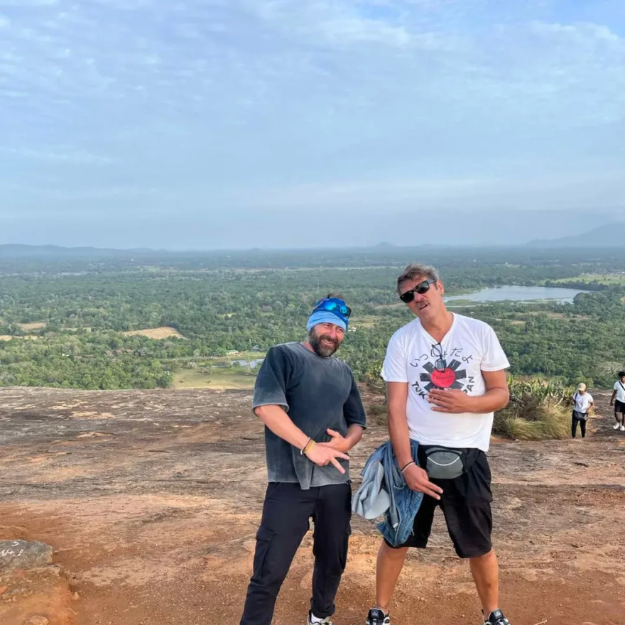 Ο Γιάννης Στάνκογλου ταξίδεψε στη Σρι Λάνκα 