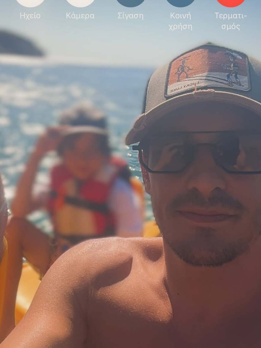 Σταύρος Σβήγκος: Γίνομαι ξανά τριάντα, γράφει για τα 40ά του γενέθλια ποζάροντας με τη Γιολάντα Καλογεροπούλου 