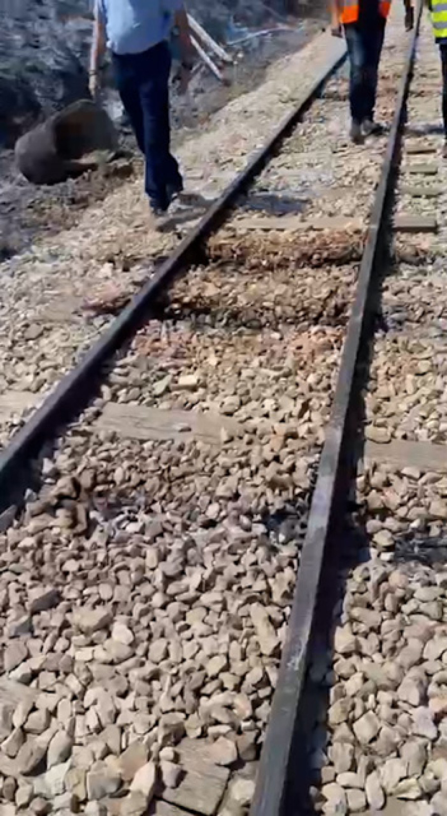 Φωτιά στην Αχαΐα: Ζημιές στον σιδηρόδρομο από τη μεγάλη πυρκαγιά – Εκτός λειτουργίας δύο στάσεις