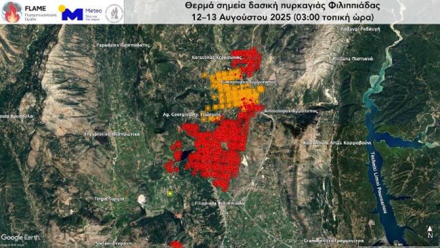 Φωτιές στην Ελλάδα: Σχεδόν 100.000 στρέμματα έχουν επηρεαστεί από τα πύρινα μέτωπα - Δείτε χάρτες