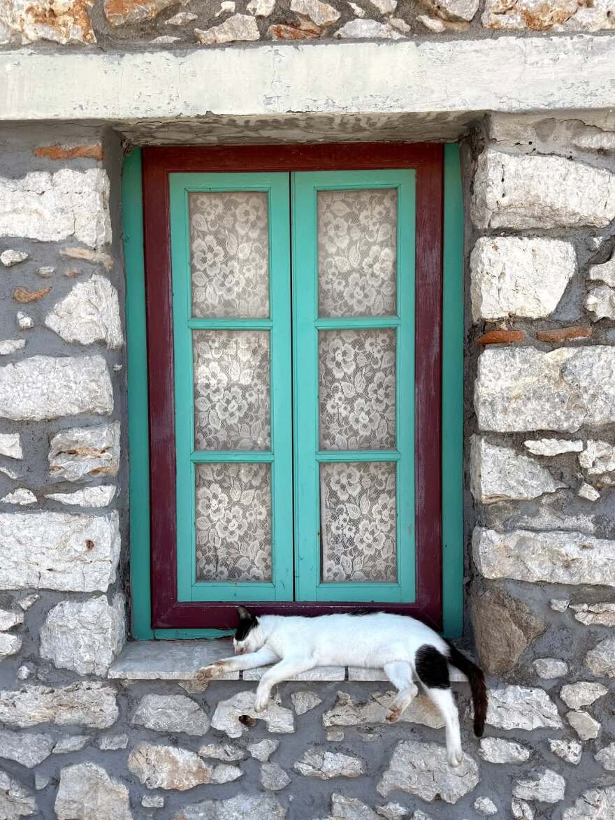 Ηλιάνα Παπαγεωργίου: Από την Πάτμο στην Κάλυμνο - Δείτε φωτογραφίες από τις διακοπές της