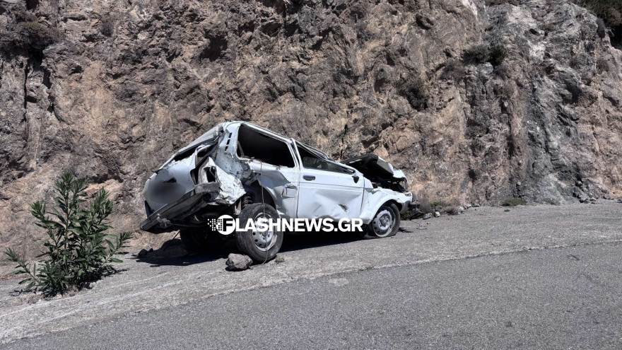 Αυτοκίνητο έπεσε από γκρεμό στα Σφακιά, στη ΜΕΘ διασωληνωμένος 80χρονος