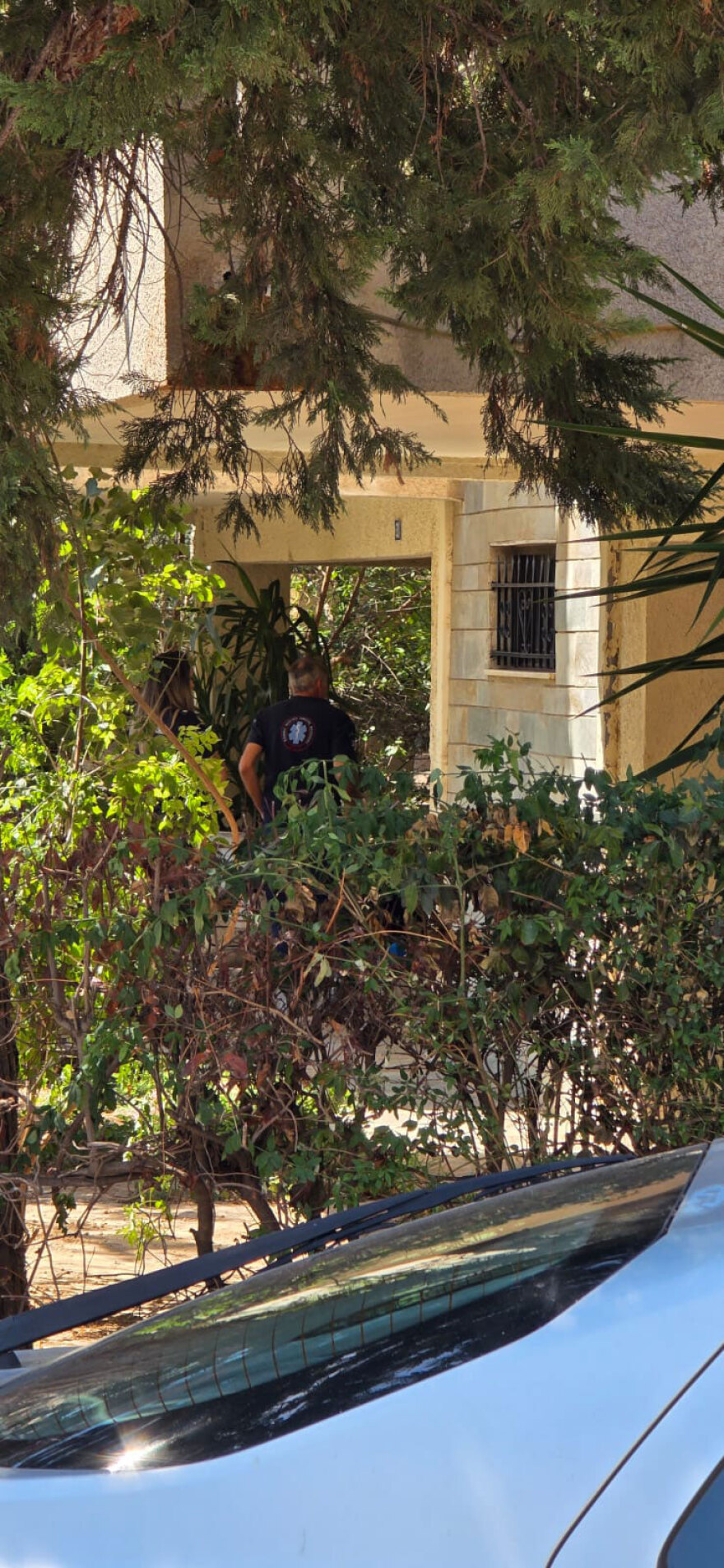 Άγρια δολοφονία 47χρονης στο Χαλάνδρι - Την σκότωσε ο σύντροφός της στην είσοδο πολυκατοικίας 