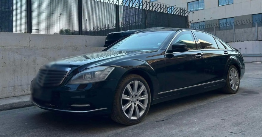 Η μονοκατοικία των Τούρκων στον Ωρωπό: Η πισίνα, το μπάρμπεκιου και τα πολυτελή ΙΧ για τις μετακινήσεις τους